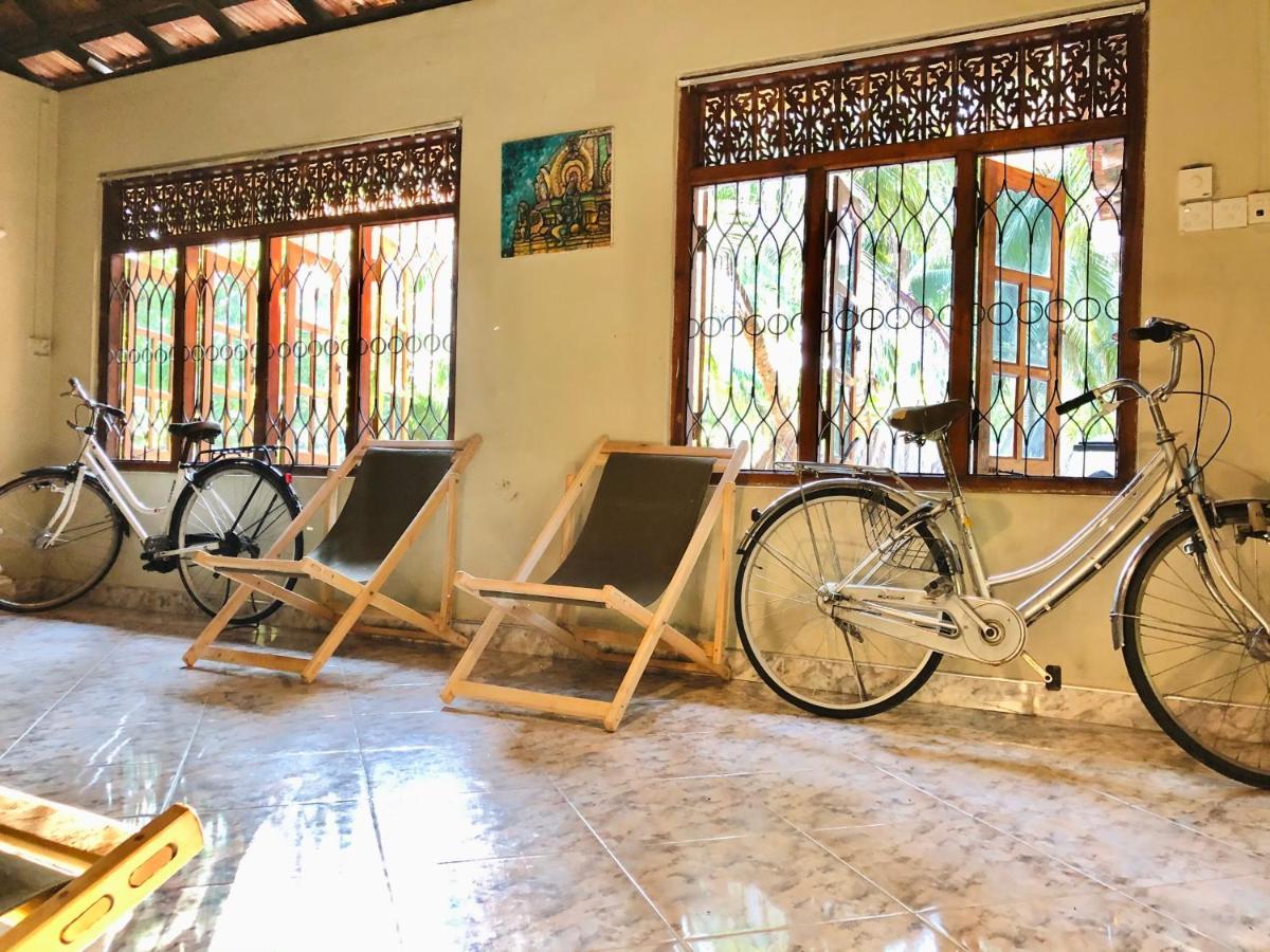 Kite House Cafe Bed & Breakfast Kalpitiya Bagian luar foto